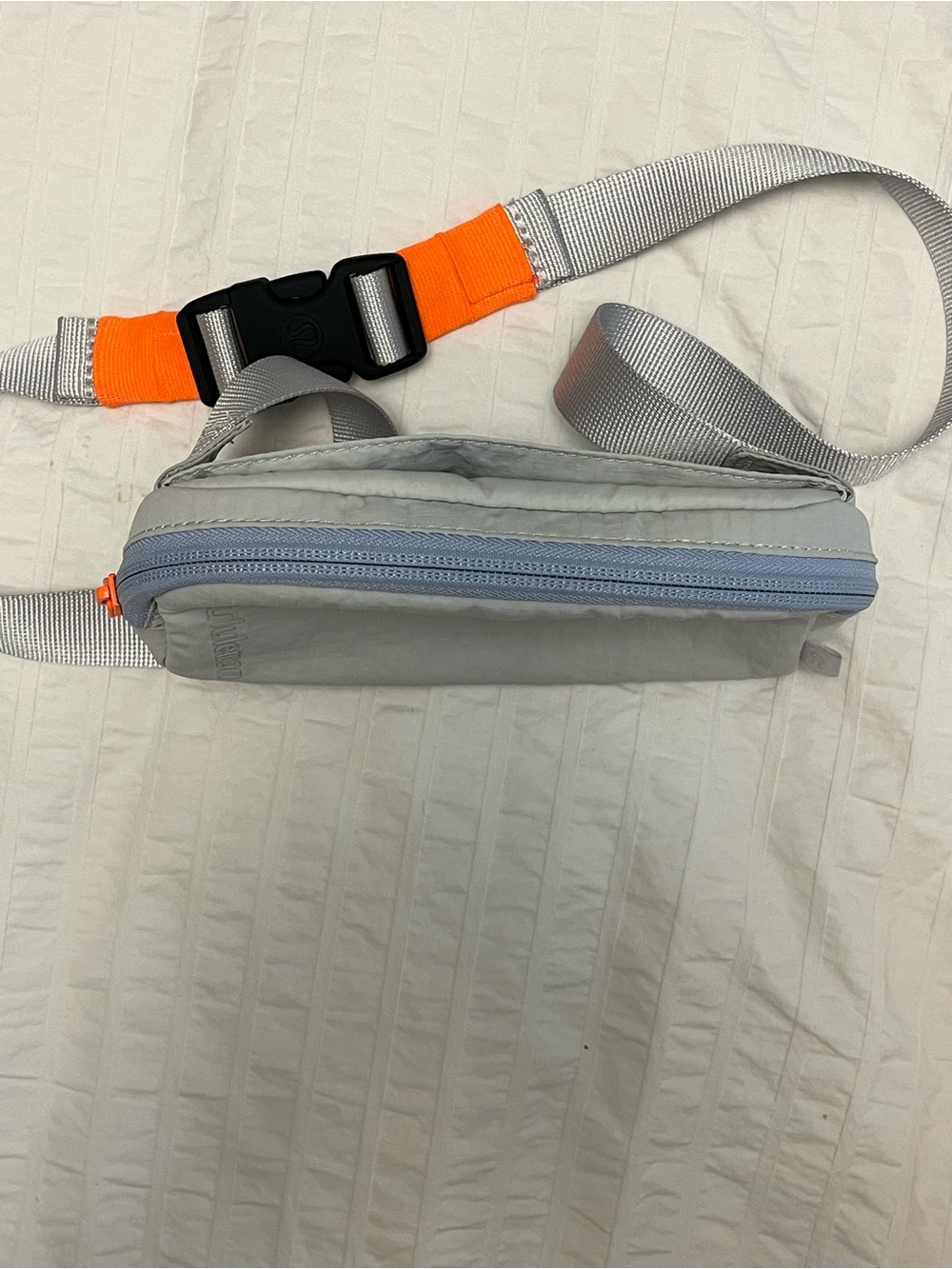 Lululemon Light Gray Crossbody Bag with Orange Accent and Blue Purple Accent - Picture 8 of 9